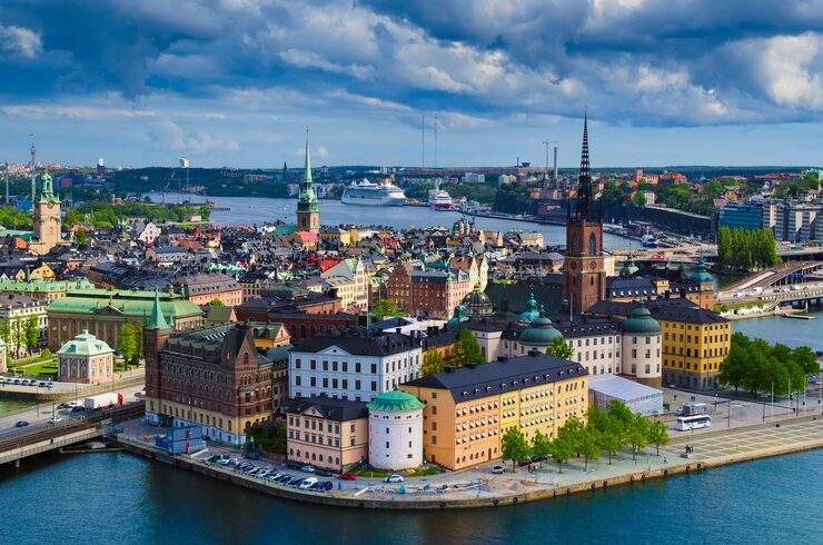 İsveç - view-stockholm-from-city-hall-tower-travel-sweden-architecture-background_548832-1014.jpg